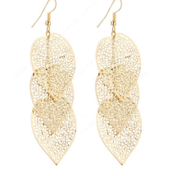 Jewelry - NWT Gold Tone Long Drop Leaf Style Earrings